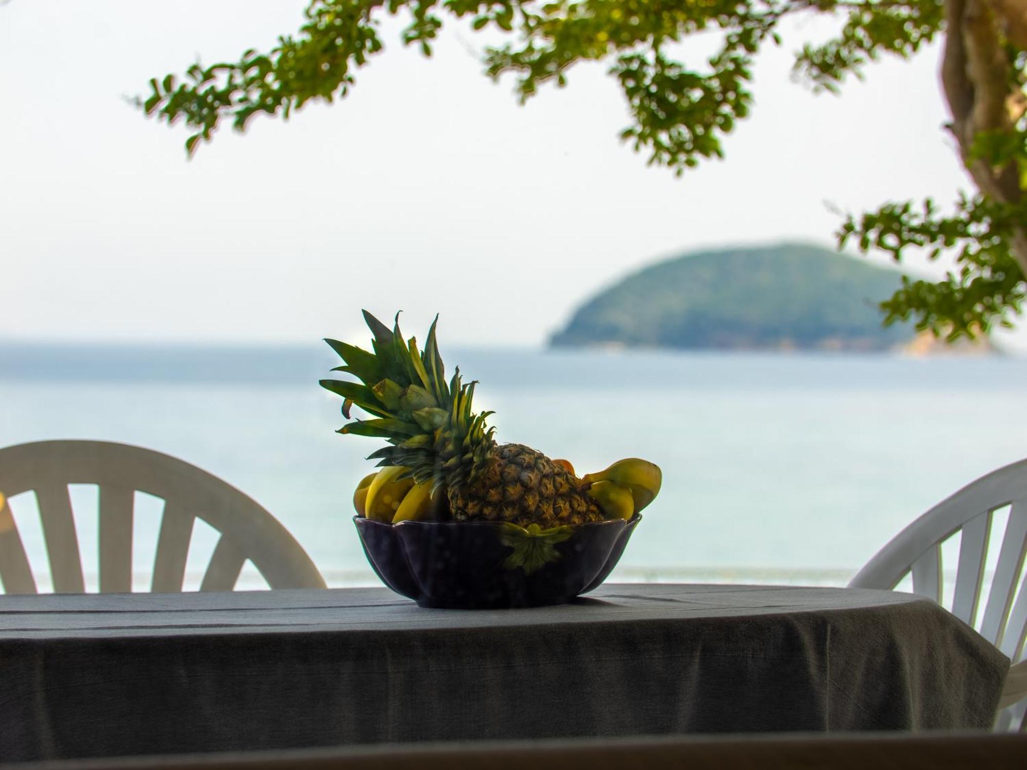 The House On The Beach Палеон-Цифликион Экстерьер фото